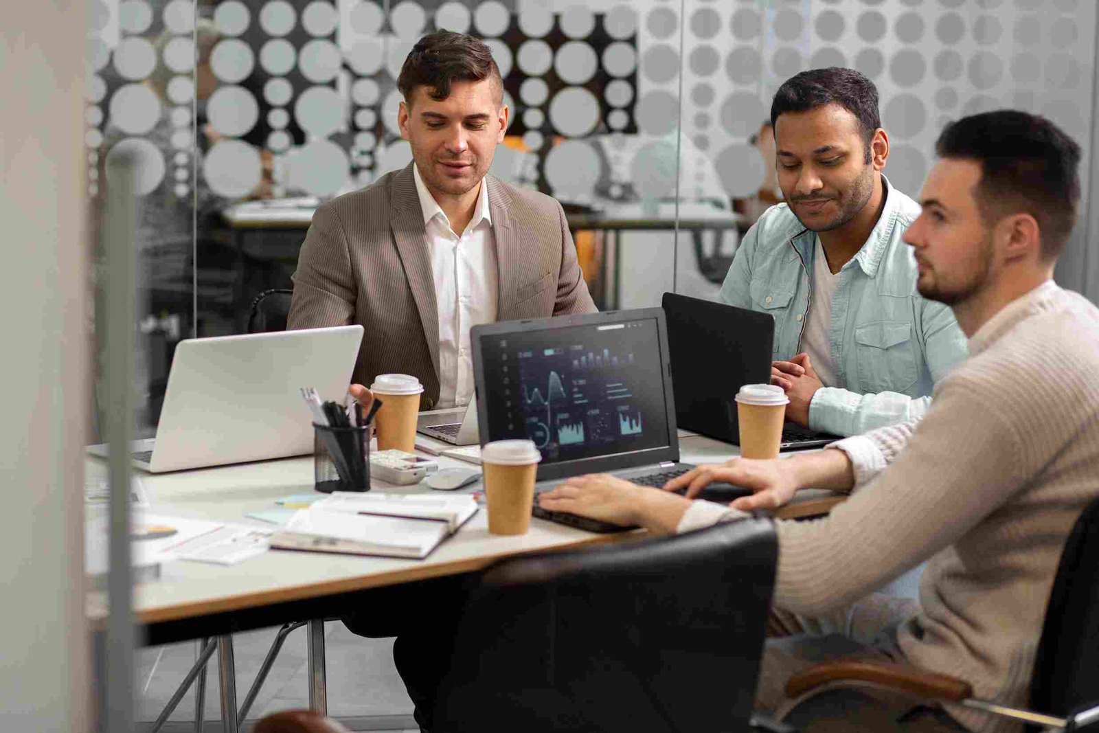Elevating Business Performance: Exploring the World of Consulting